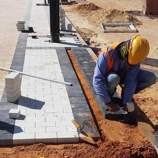 Premium interlock and kerb stone installation Qatar